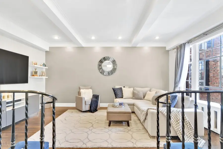 20 Continental Avenue #4G, Forest Hills, NY 11375 - #3