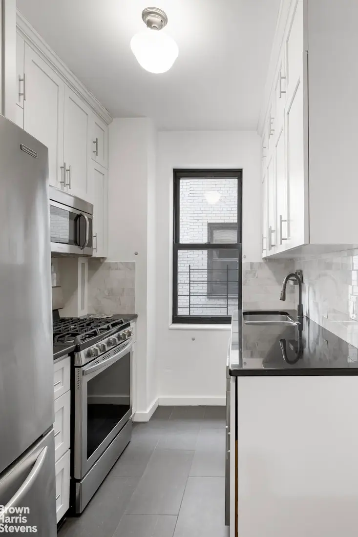 350 Cabrini Boulevard #4B, New York, NY 10033 - #3