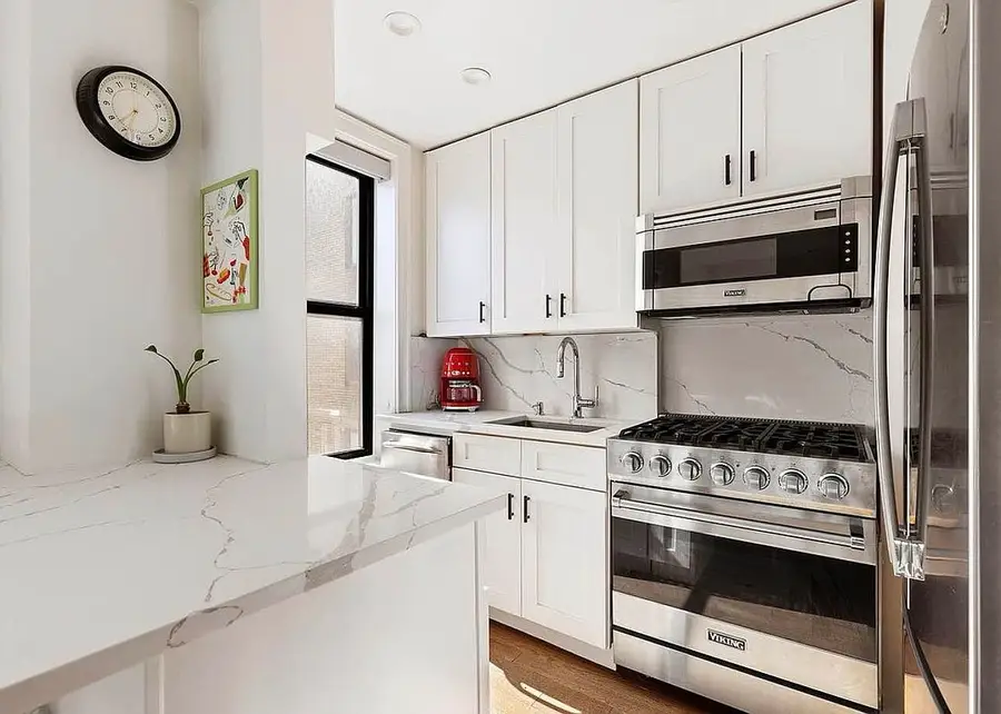 161 W 16th Street #10-J, New York, NY 10011 - #3