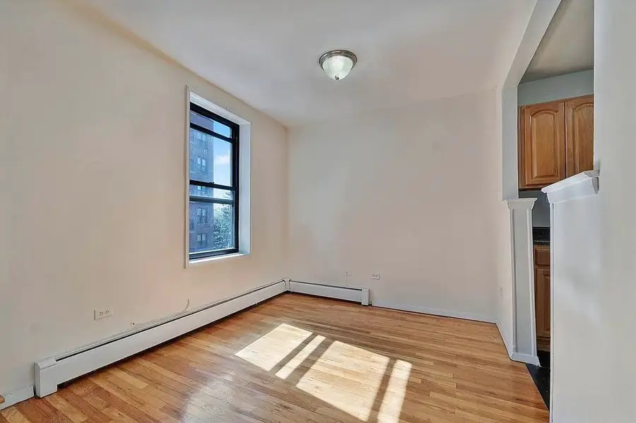 1130 Stadium Avenue #3-K, Bronx, NY 10465 - #2