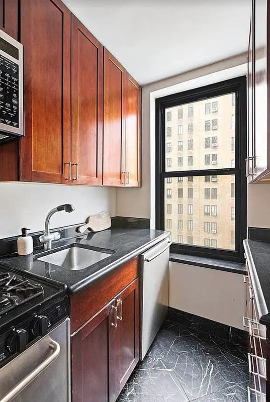 161 W 16th Street #8-K, New York, NY 10011 - #3