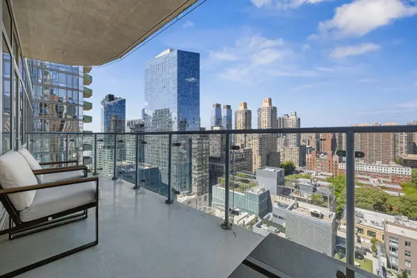 555 W 59th Street #23A, Manhattan, NY 10019