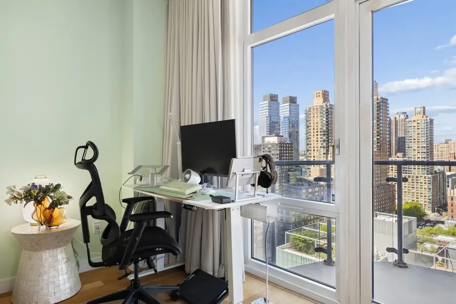 555 W 59th Street #23A, New York, NY 10019 - #3