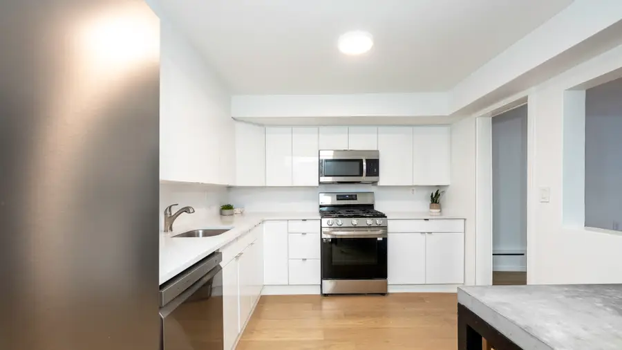 350 E 84th Street, Manhattan, NY 10028 - #3