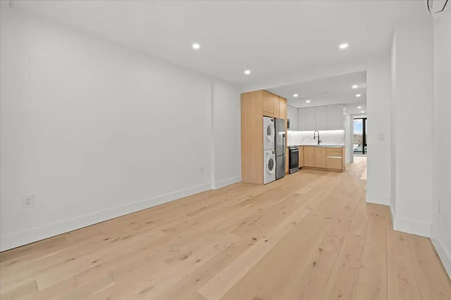 107 Schaefer Street #4C, Brooklyn, NY 11207 - #3