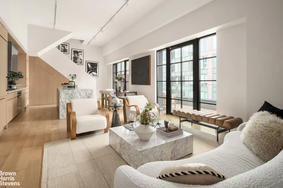 517 W 29th Street #PHC, Manhattan, NY 10001 - #2