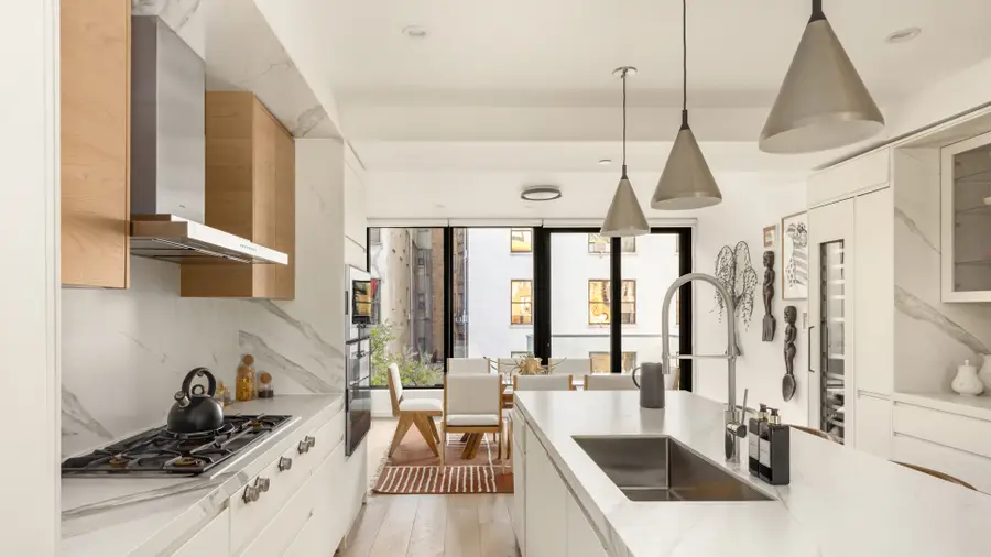 76 W 105th Street #PH, Manhattan, NY 10025 - #3