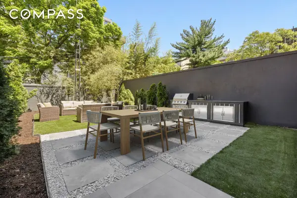 149 Green Street #101, Brooklyn, NY 11222