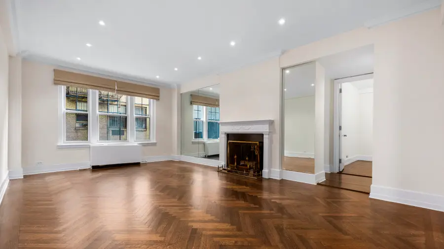 50 E 72nd Street #2C, Manhattan, NY 10021 - #2