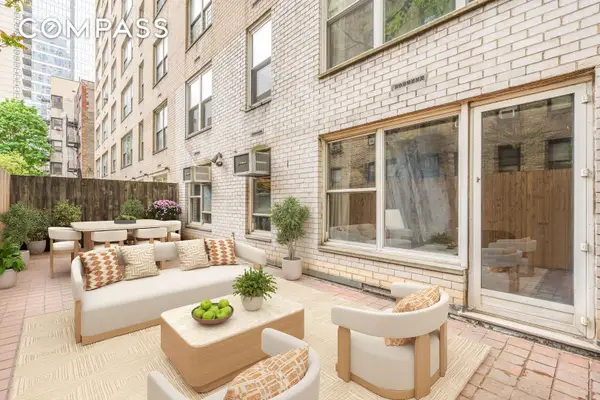 207 E 74th Street #1L, Manhattan, NY 10021