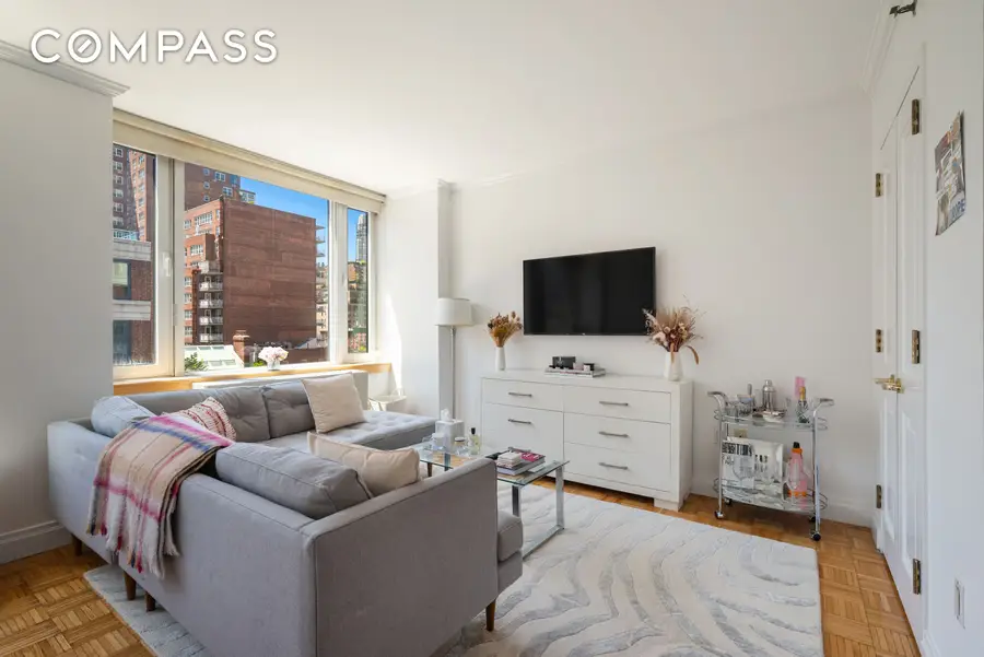 404 E 76th Street #6M, Manhattan, NY 10021 - #2