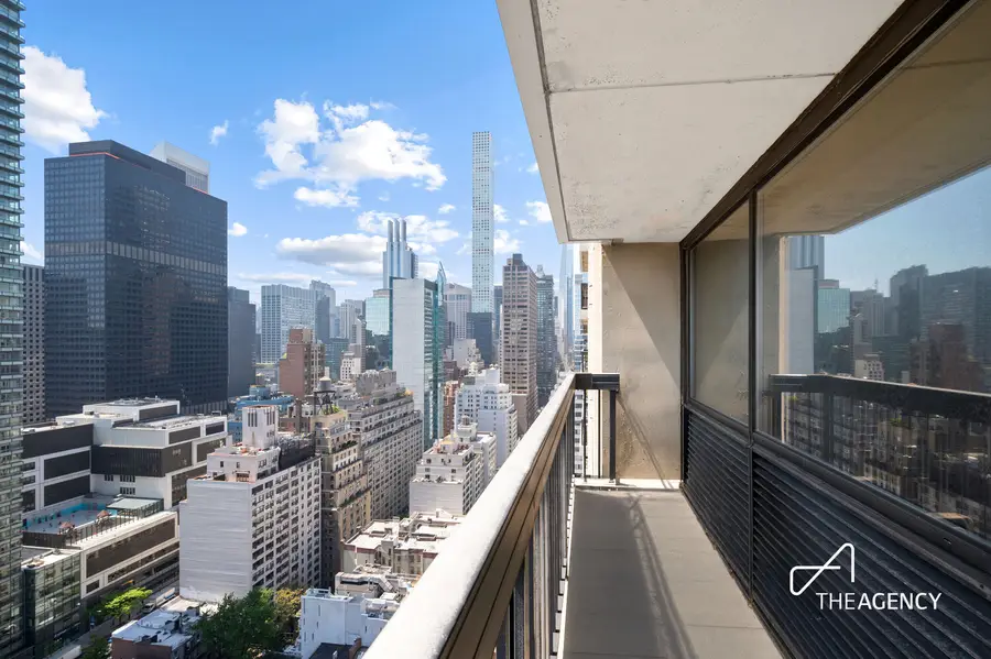 300 E 59th Street #2801/2802, New York, NY 10022 - #2