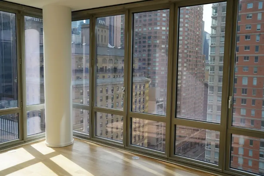 310 W 52nd Street #18A, Manhattan, NY 10019 - #3