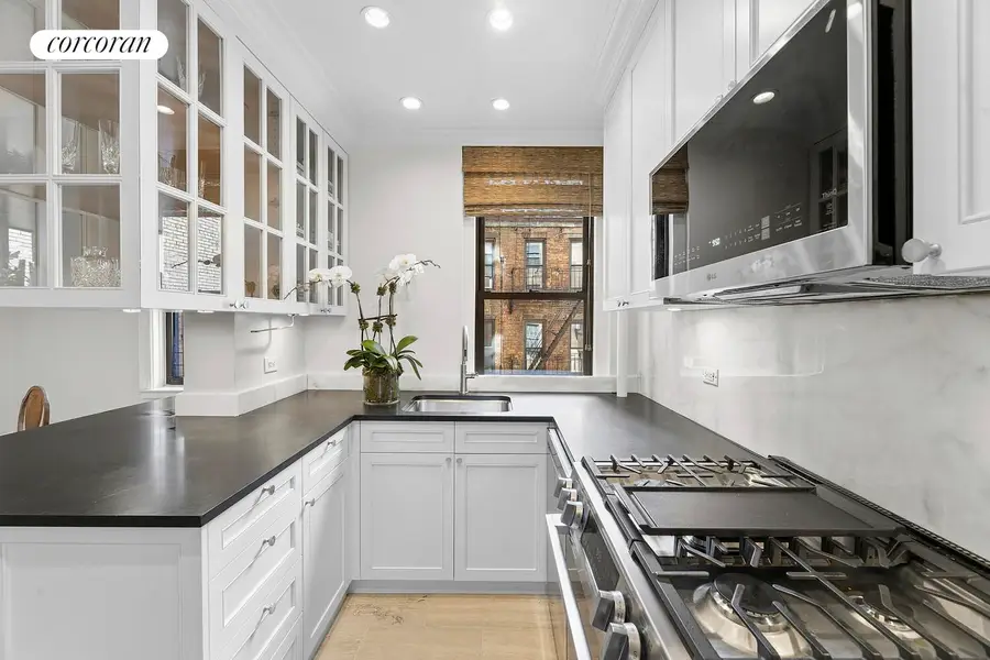 130 E 94th Street #3B, Manhattan, NY 10128 - #3