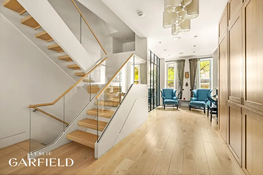 338 E 69th Street, Manhattan, NY 10021 - #2