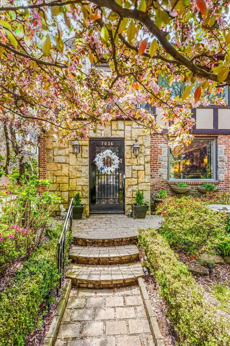 70-36 Kessel Street, Queens, NY 11375 - #3