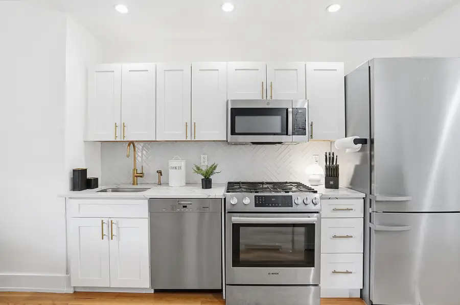 280 Nassau Avenue #1F, Brooklyn, NY 11222 - #3