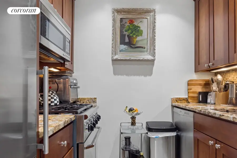 250 E 54th Street #14D, Manhattan, NY 10022 - #3
