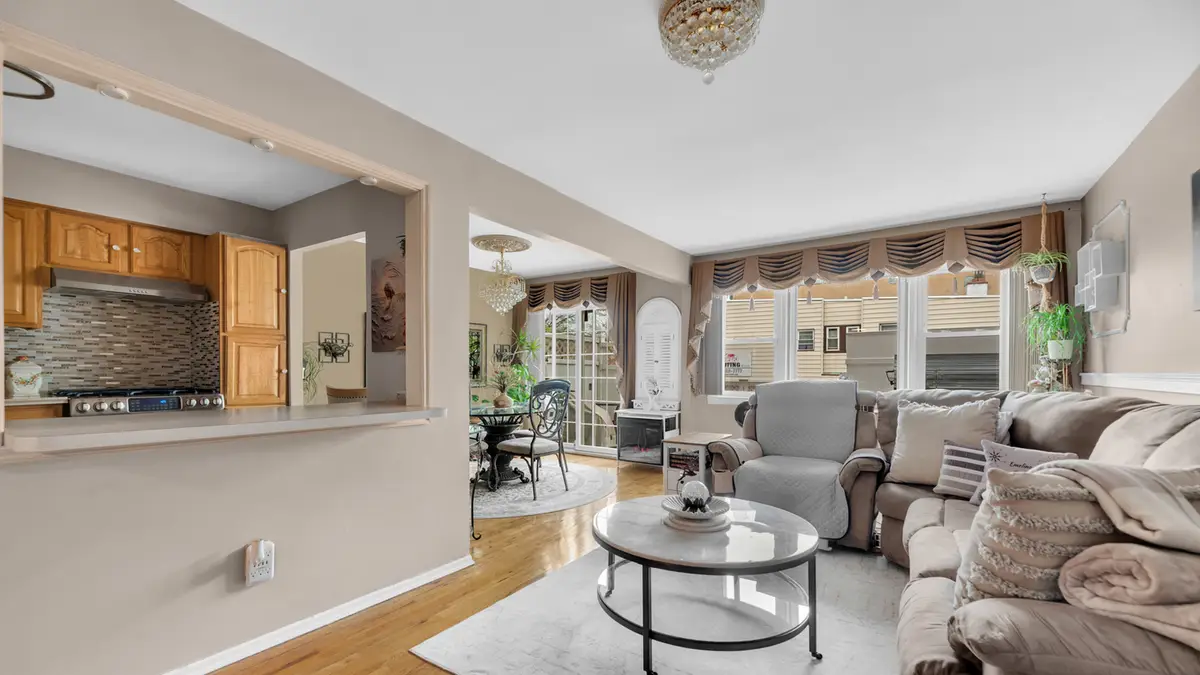 95-92 113th Street, South Richmond Hill, NY 11419 - #1