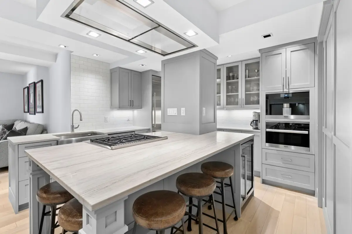 106 Central Park S #14B, Manhattan, NY 10019 - #1