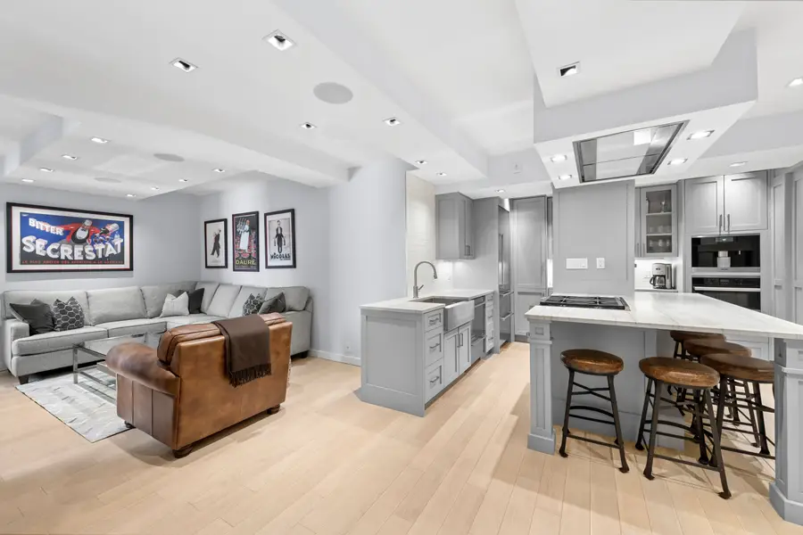 106 Central Park S #14B, Manhattan, NY 10019 - #3