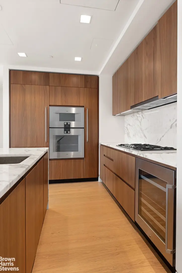 242 Broome Street #14D, Manhattan, NY 10002 - #3
