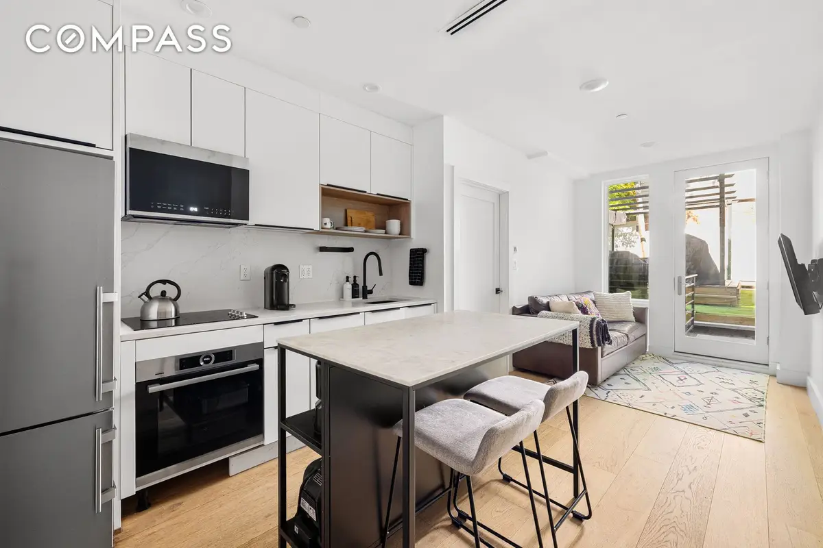 31 Bleecker Street #1R, Brooklyn, NY 11221 - #1