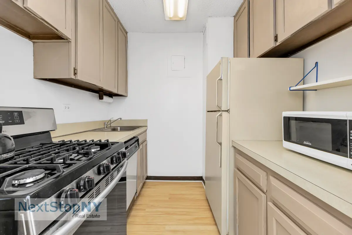 245 E 54th Street #6E, Manhattan, NY 10022 - #1