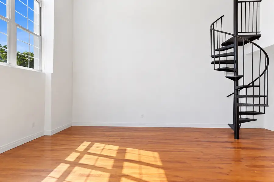 689 Myrtle Avenue #1C, Brooklyn, NY 11205 - #2