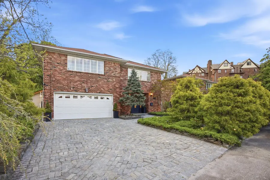 234-11 38th Drive, Little Neck, NY 11363 - #2