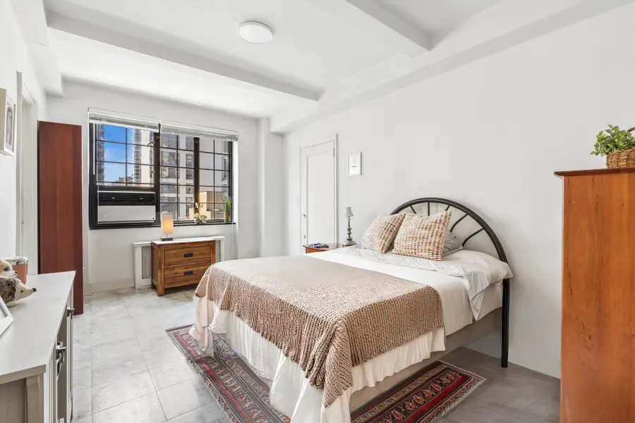 211 E 35th Street #8G, Manhattan, NY 10016 - #3