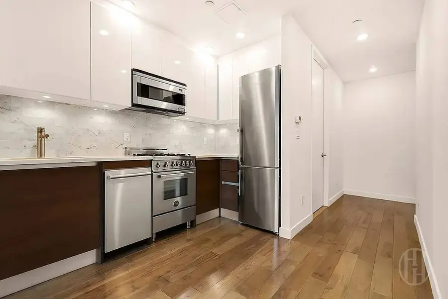 11-35 45th Avenue #3H, Queens, NY 11101 - #3