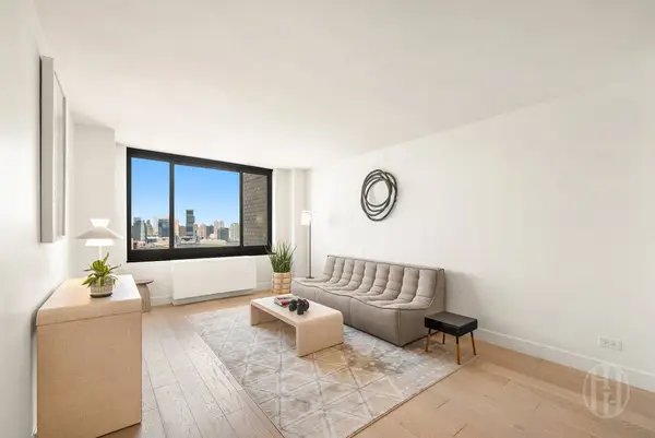 200 Rector Place #35C, Manhattan, NY 10280