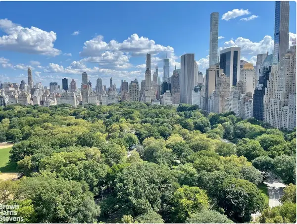 25 Central Park W #26J, Manhattan, NY 10023