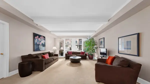 111 E 56th Street #1202, Manhattan, NY 10022