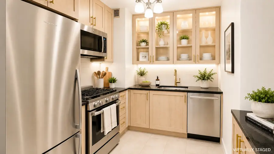 305 E 40th Street #2L, Manhattan, NY 10016 - #3