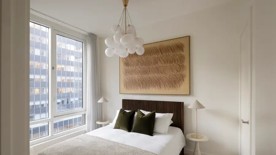 135 E 47th Street #29C, Manhattan, NY 10017 - #2