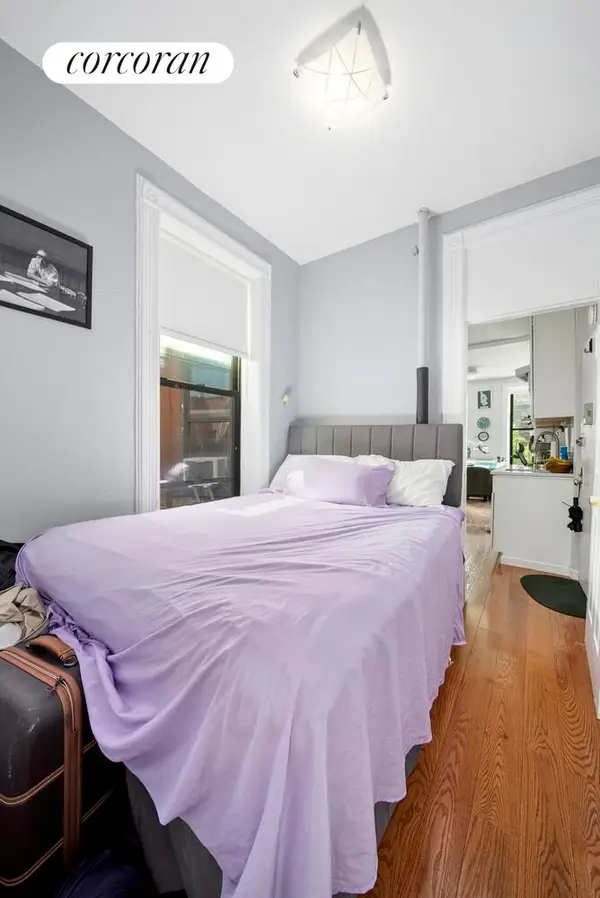 349 W 44th Street #5FE, Manhattan, NY 10036