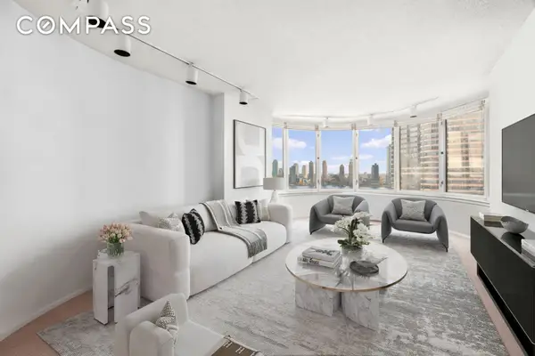 330 E 38th Street #19K, Manhattan, NY 10016