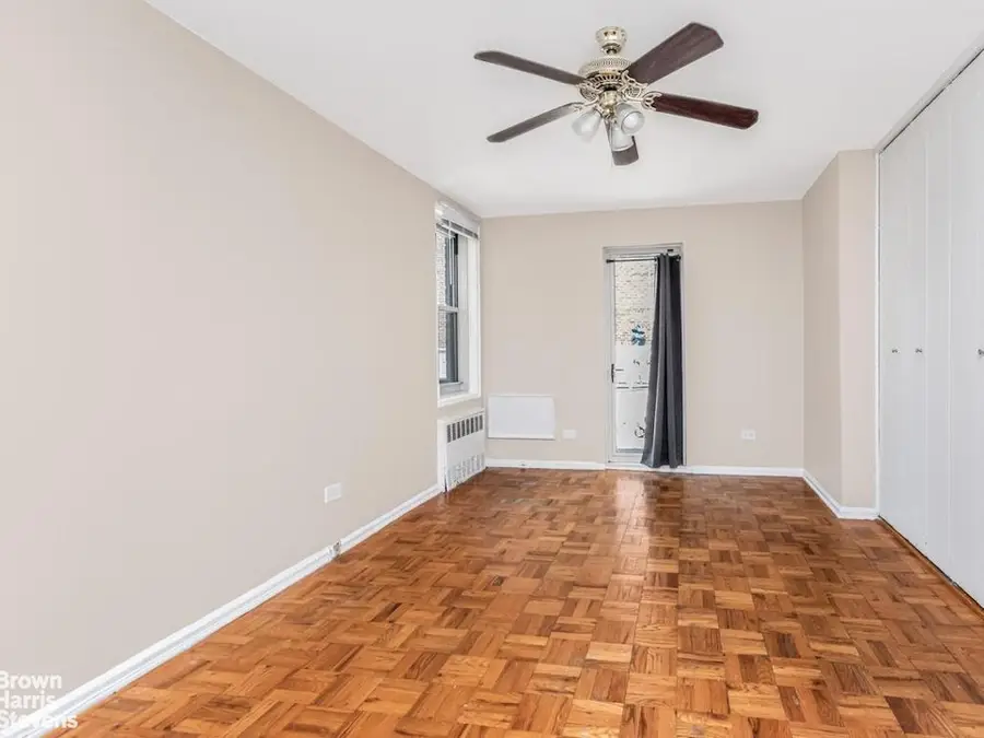 629 Kappock Street #2P, Bronx, NY 10463 - #3