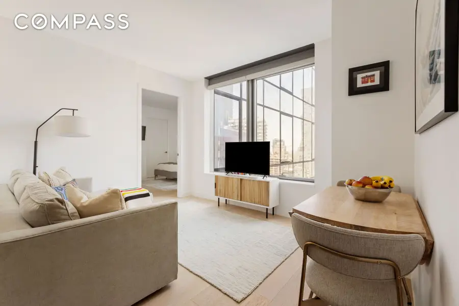 3 Court Square #1905, Queens, NY 11101 - #2