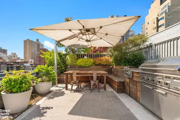 211 E 13th Street #1H, Manhattan, NY 10003