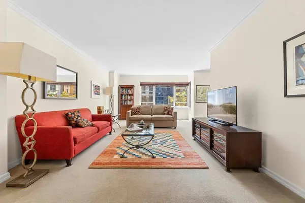 430 E 56th Street #9B, Manhattan, NY 10022