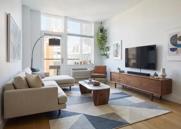 2-26 50th Avenue #11-C, Queens, NY 11101