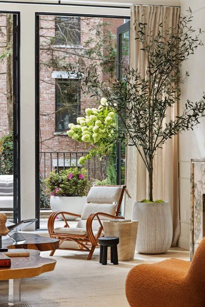 34 W 12th Street, New York, NY 10011 - #3