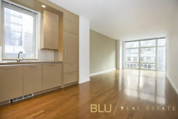 1600 Broadway #20-A, Manhattan, NY 10019