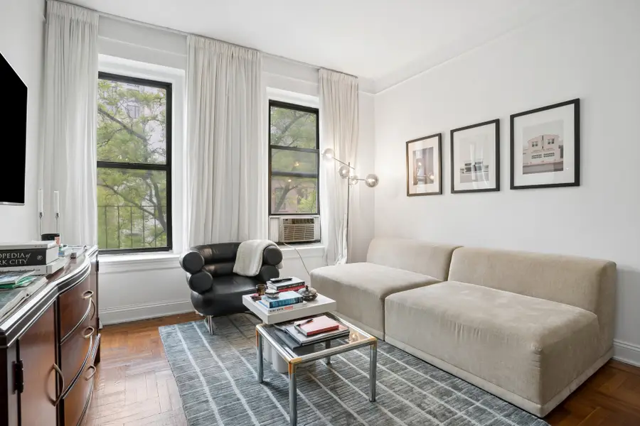 317 E 18th Street #4A, Manhattan, NY 10003 - #2