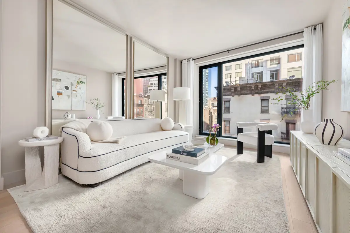 400 W 38th Street #5EN, Manhattan, NY 10018 - #1
