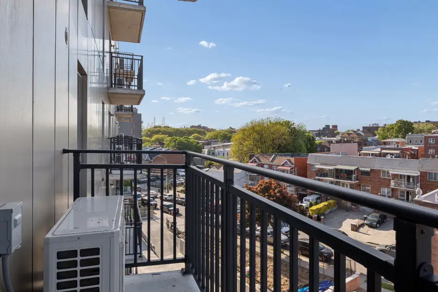 70-25 Queens Boulevard #7H, Queens, NY 11377 - #2