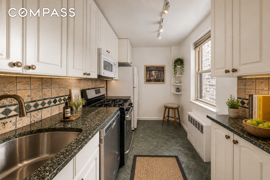 333 E 79th Street #10M, Manhattan, NY 10075 - #3